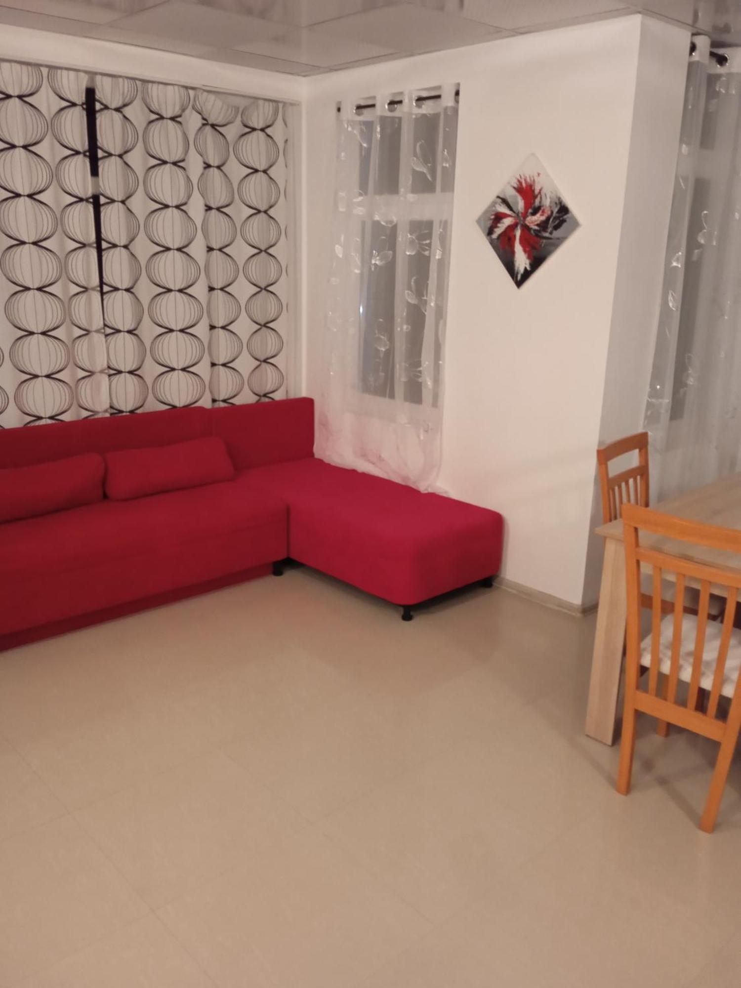 Vip Apart Svetlana Ravda Bilik gambar